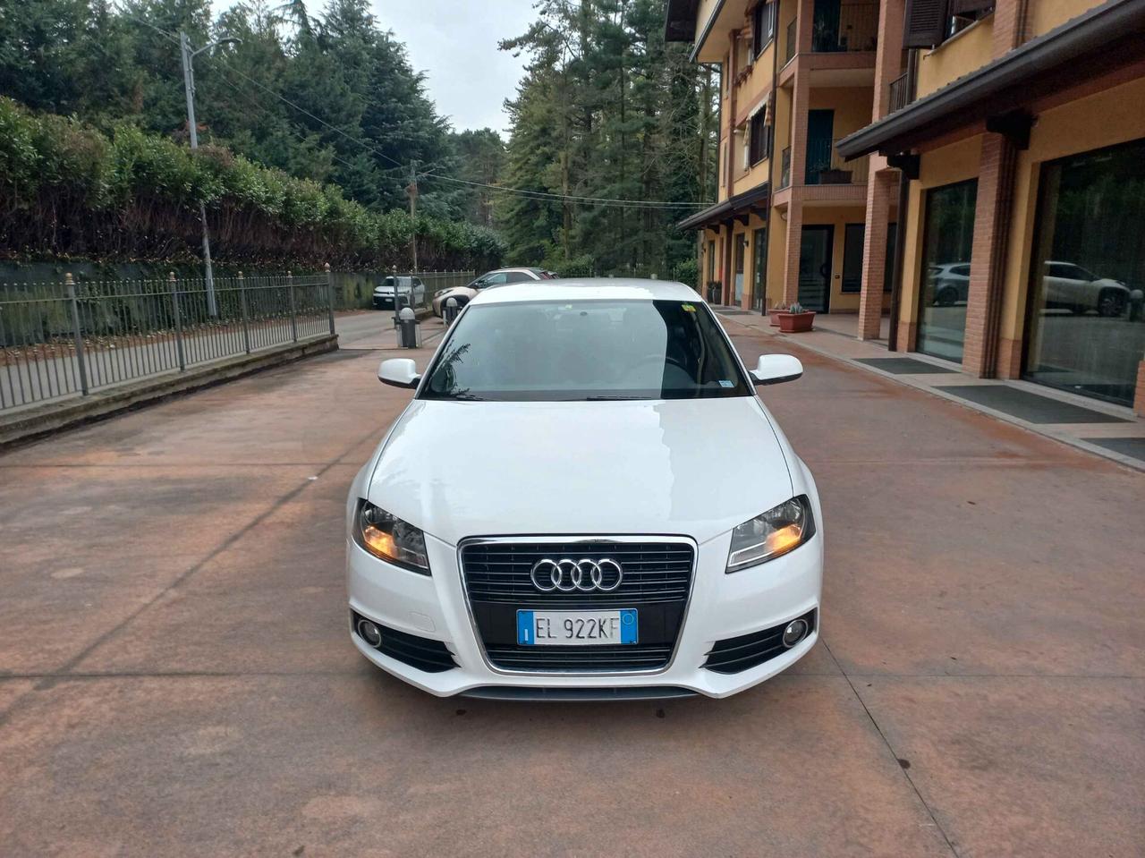Audi A3 SPB 2.0 TDI 170 CV Allestimento Sline