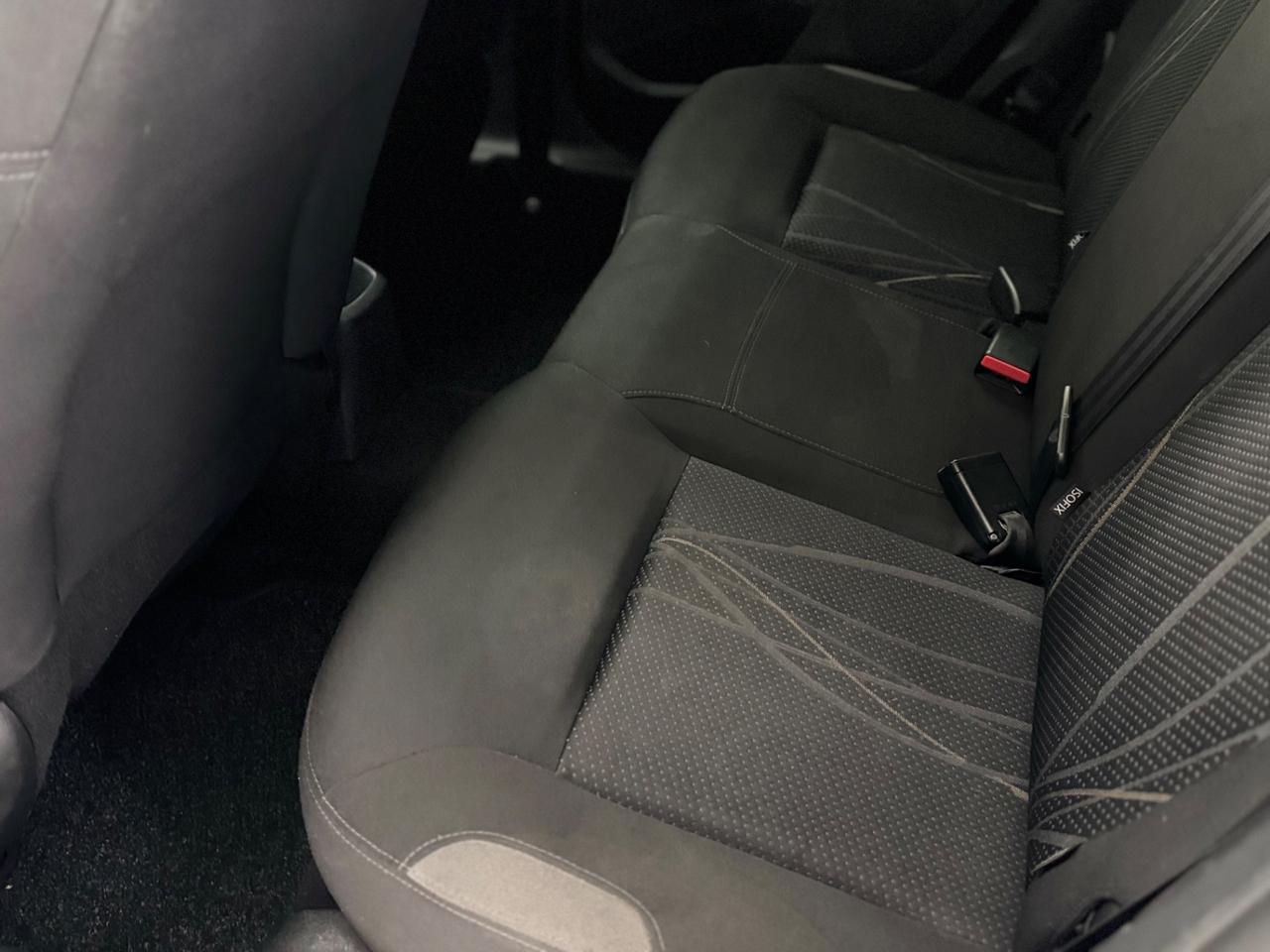 Peugeot 208 1.4 HDi 68Cv Allure-Iper Full