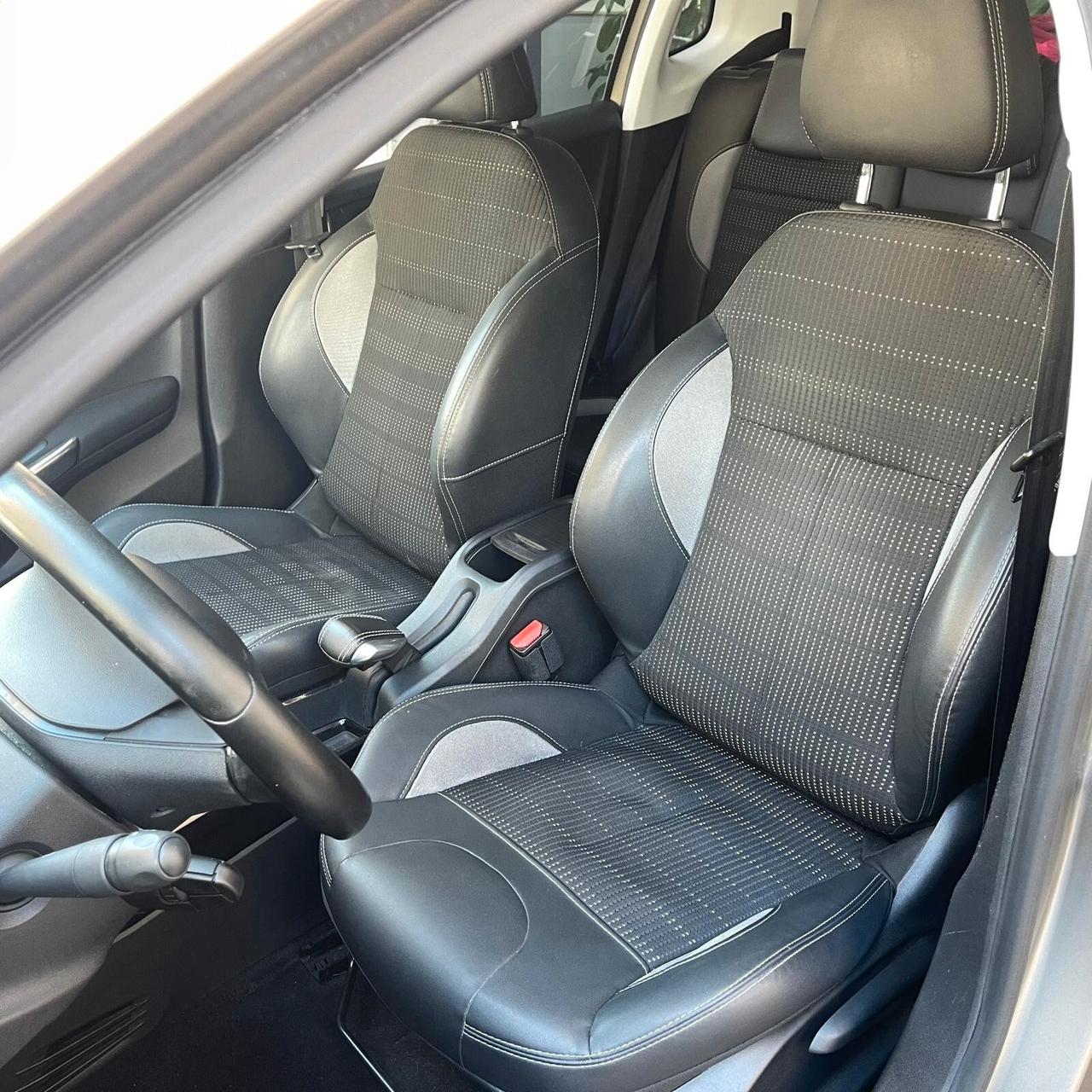 Peugeot 2008 1.6 diesel 100cv Black Matt