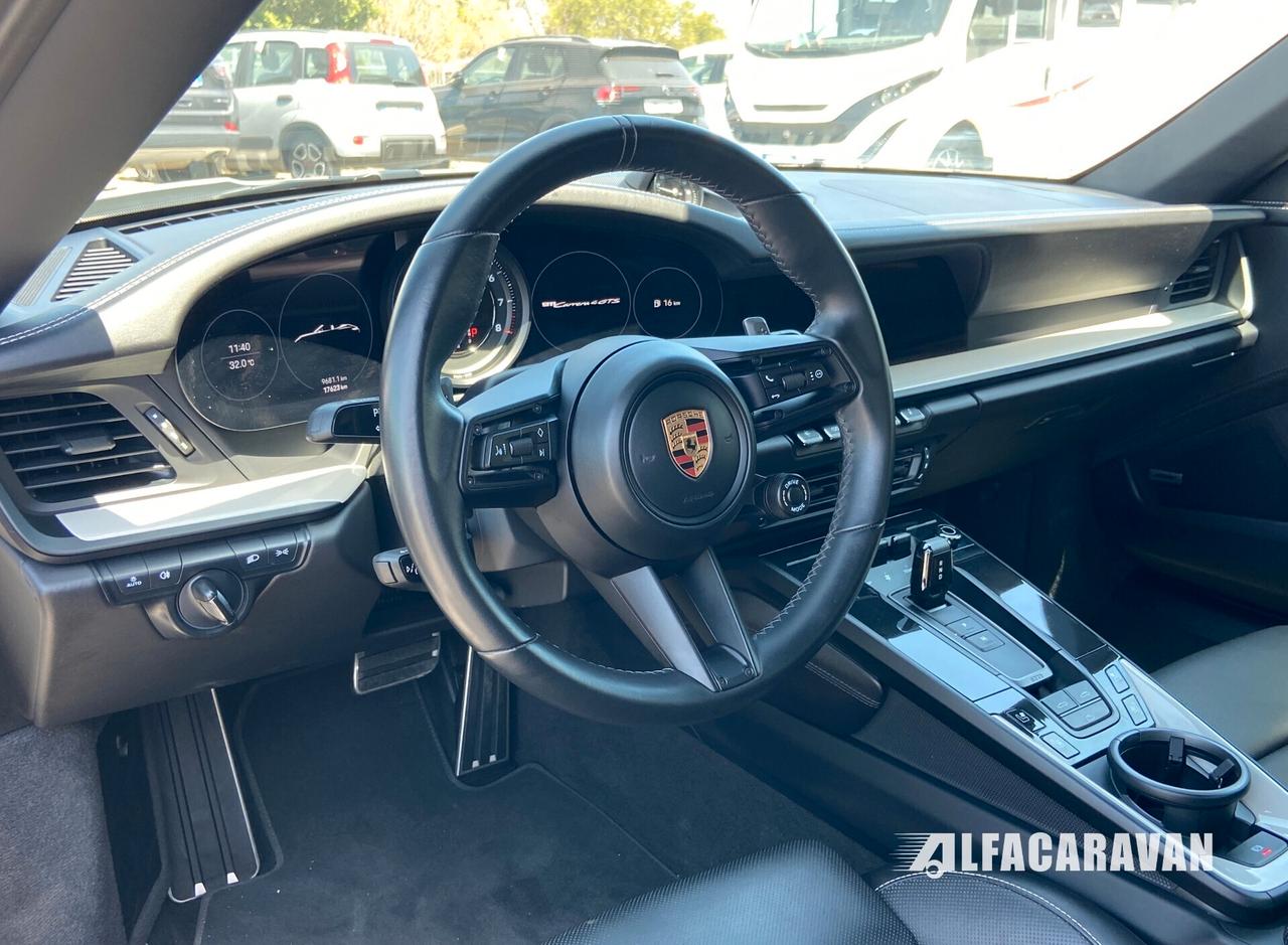 Porsche 911 Carrera Cabrio 3.0 4 GTS auto