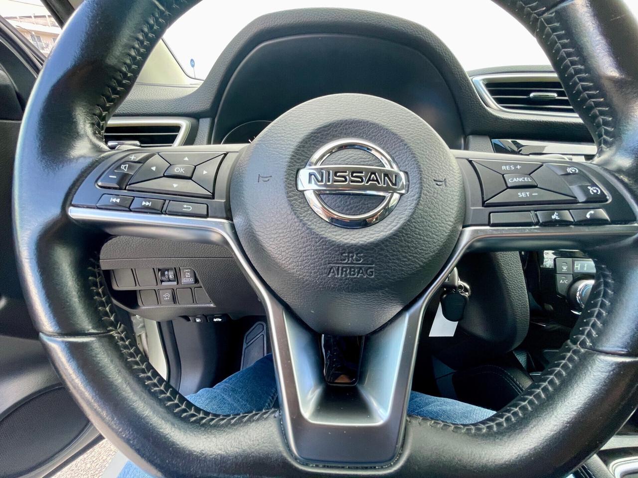 Nissan Qashqai 1.7 dCi 150 CV 4WD NAVI-TELECAMERA