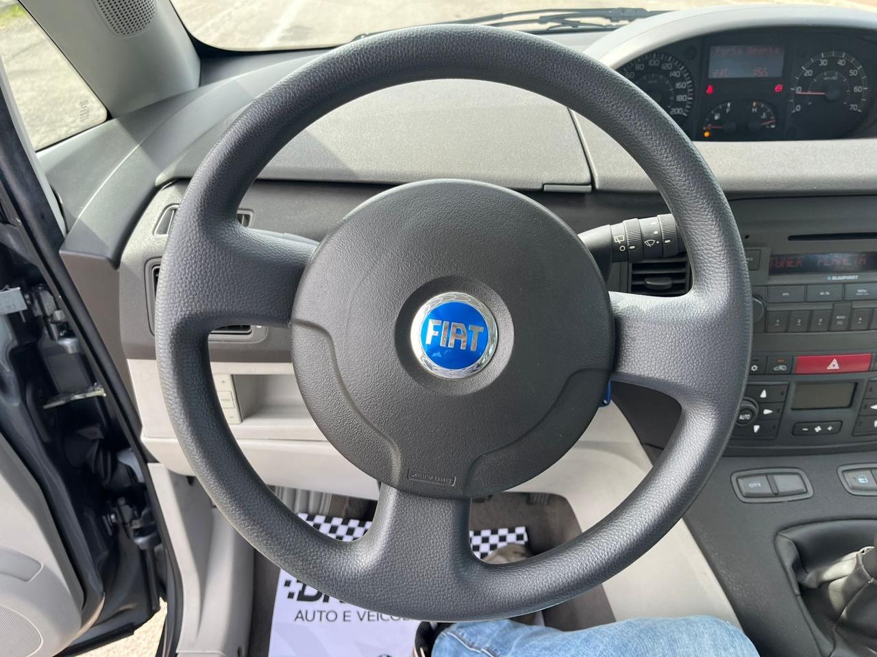 Fiat Idea 1.3 Multijet 16V Emotion 2004
