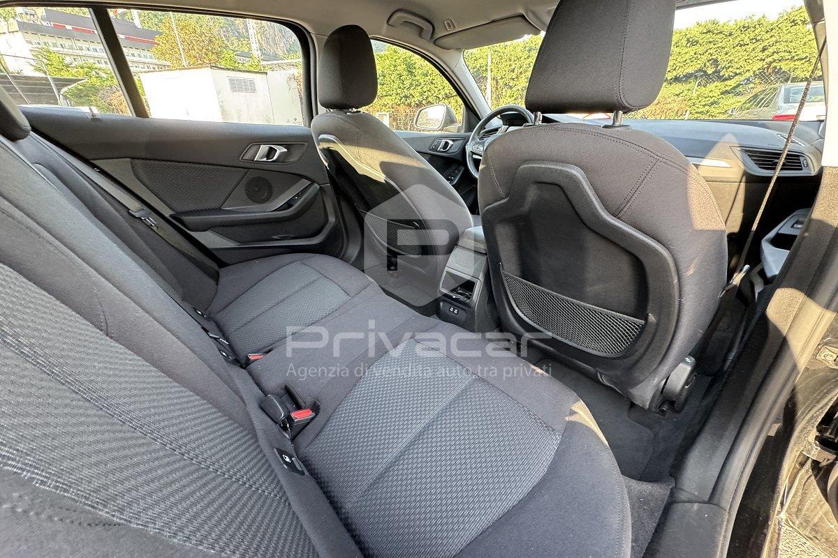 BMW 116d 5p. Business Advantage