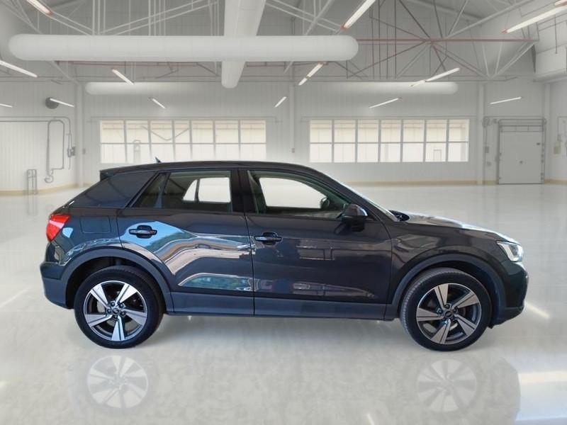 AUDI Q2 2.0 30 TDI BUSINESS S TRONIC SUV