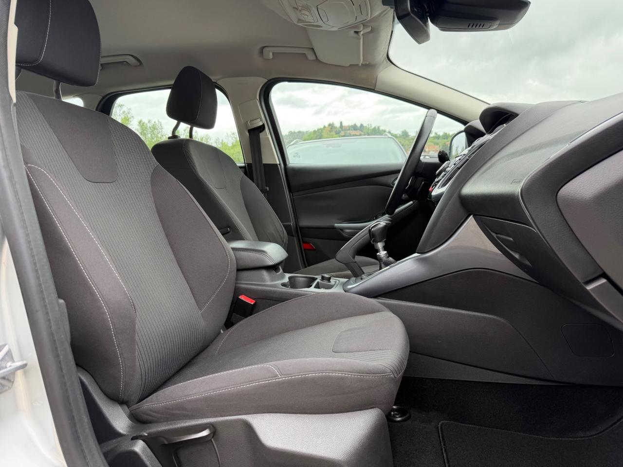 FORD FOCUS 1.6TDCI 115CV SW TITANIUM/LED-XENON