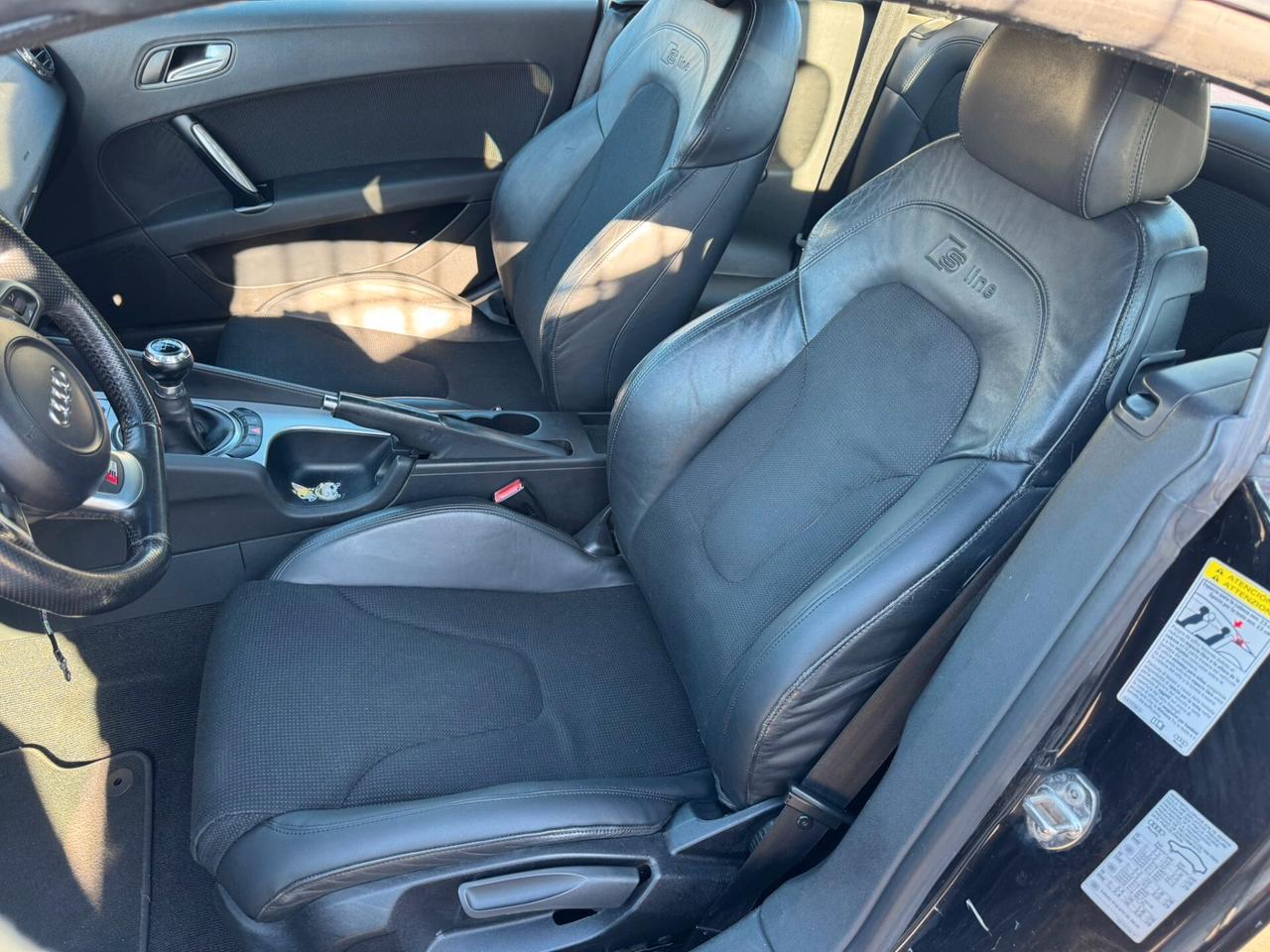 Audi TT Coupé 1.8 TFSI S-LINE