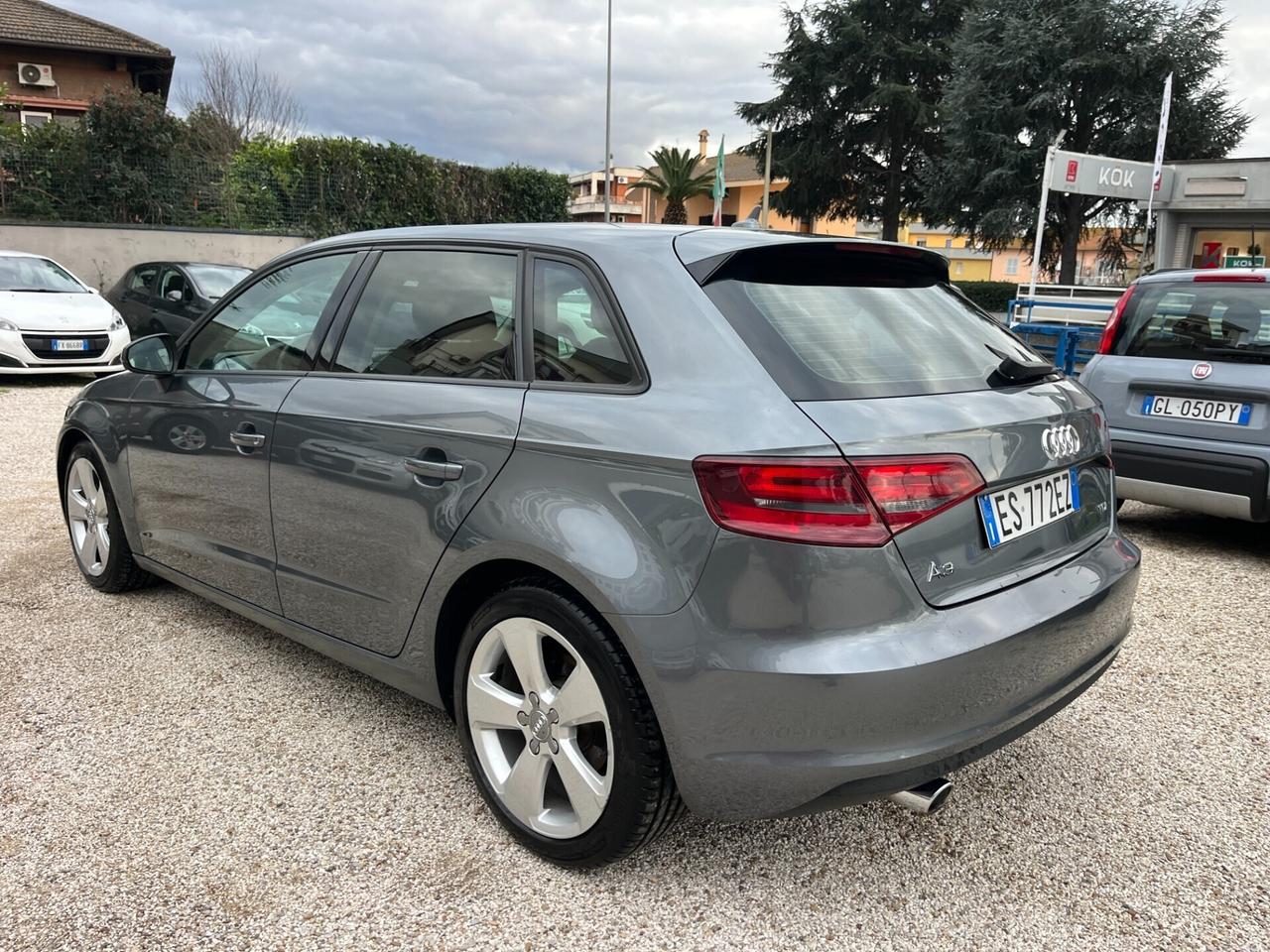 Audi A3 SPB 1.6 TDI 105 CV CR Ambition
