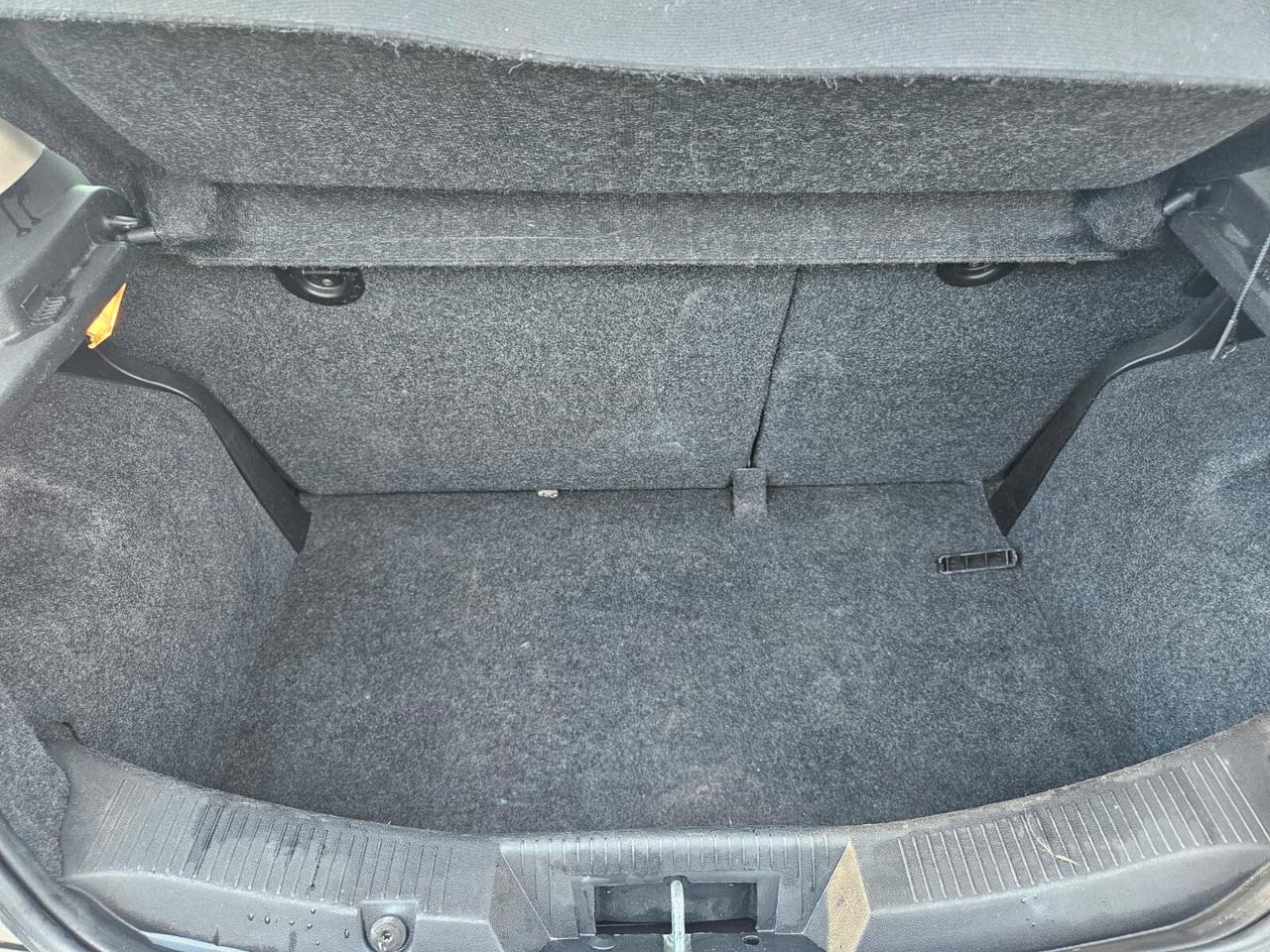 Alfa Romeo MiTo 1.3 JTDm Distinctive 2011