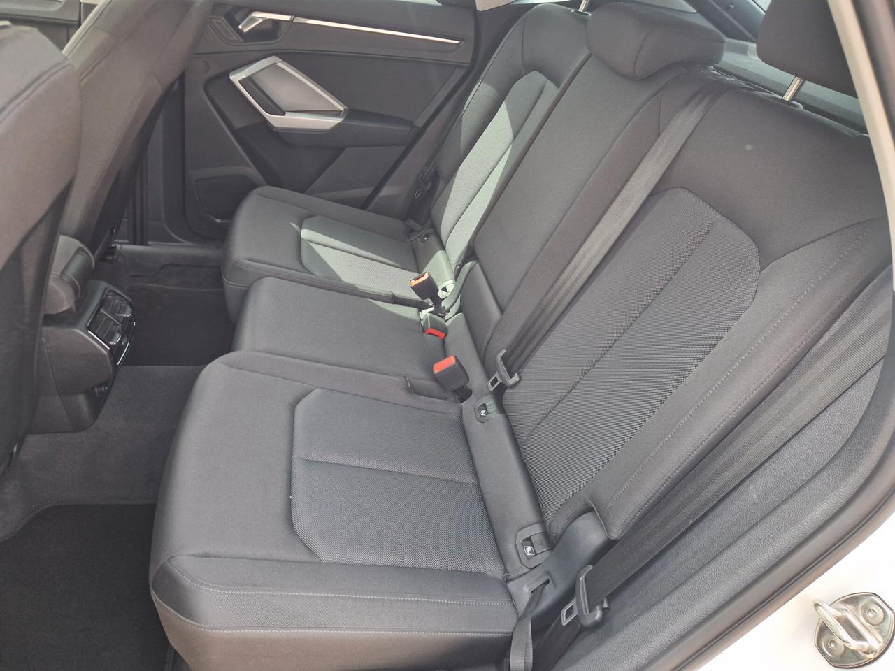 Audi Q3 35 TDI S tronic Business Advanced-2023