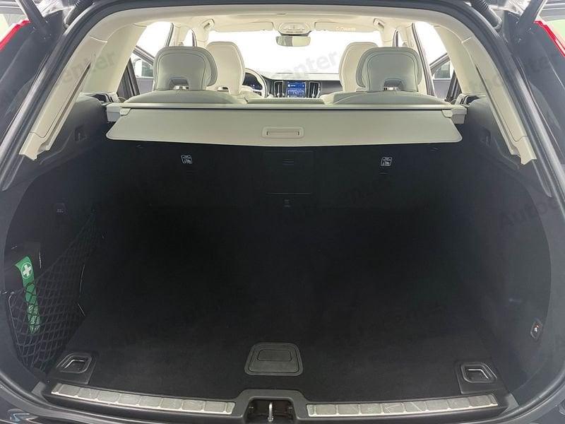 Volvo XC60 B5 (b) 250CV AWD GEARTRONIC INSCRIPTION
