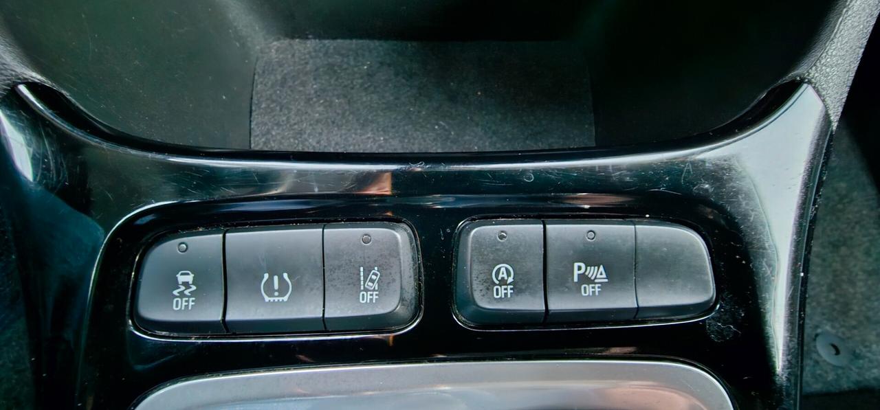 Opel Crossland 1.2 Turbo 110 CV solo 37000km