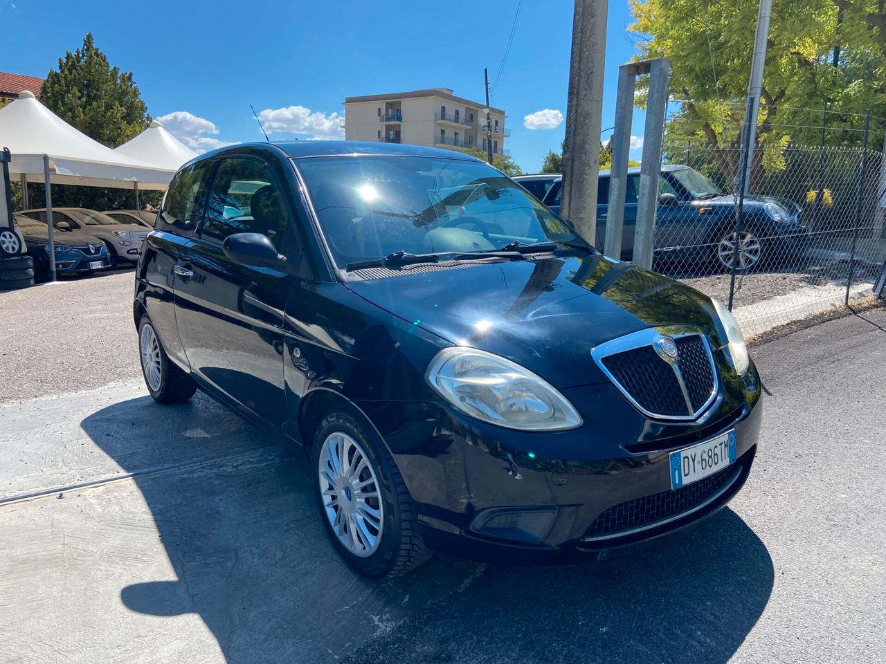 Lancia Ypsilon 1.3 MJT 75 CV Argento