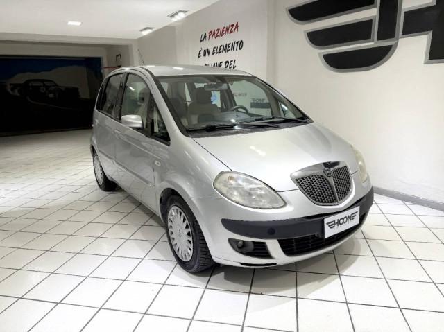 Lancia Musa 1.4 16v Platino Plus