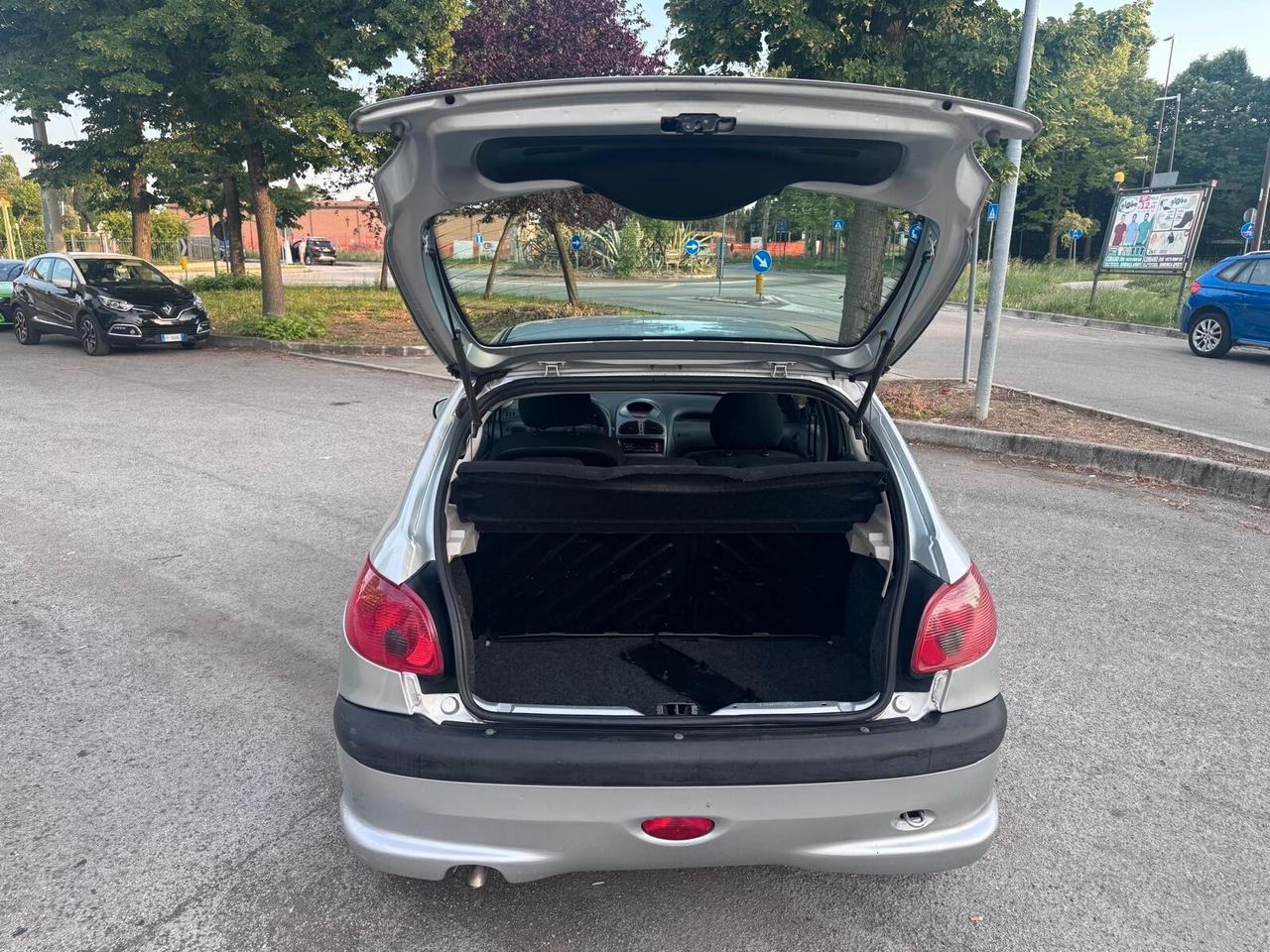 Peugeot 206 1.4 5p. XS Line GPL
