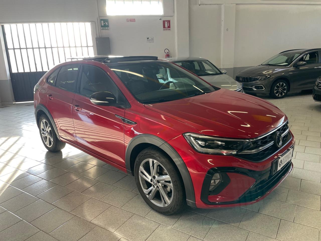 Volkswagen Taigo 1.0 TSI 115 CV DSG R-Line Fari Matrix