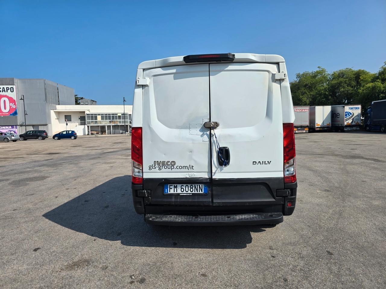Iveco Daily 2.3 Cabinato
