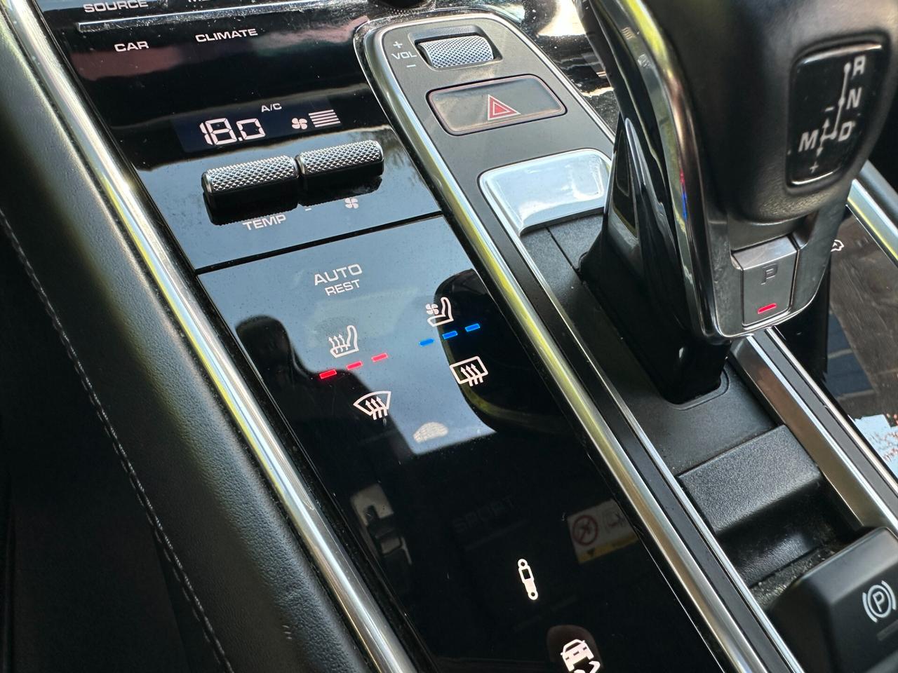 Porsche Panamera 4.0 GTS Sport Turismo V8