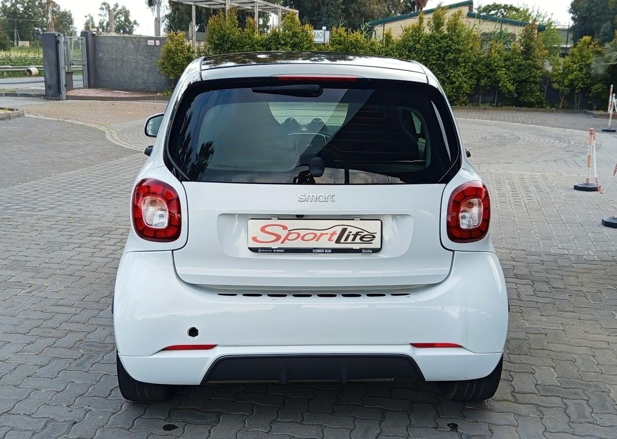 Smart ForTwo 70 1.0 twinamic Passion Tetto-Navi-Camera-R16"-Block Shaft