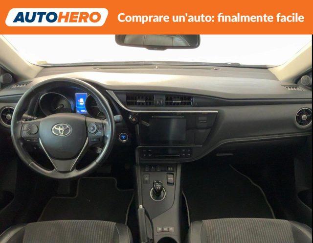 TOYOTA Auris Touring Sports 1.8 Hybrid Lounge