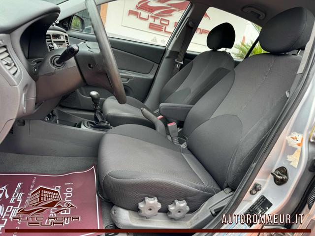 KIA Rio 1.4 16V 5p. LX Easy O TAGLIANDATA