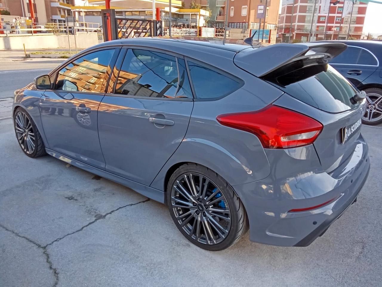 Ford Focus 2.3 350 CV AWD RS