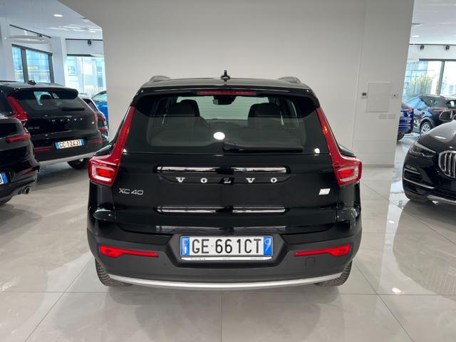 VOLVO XC40 T5 Recharge Plug-in Hybrid Inscription