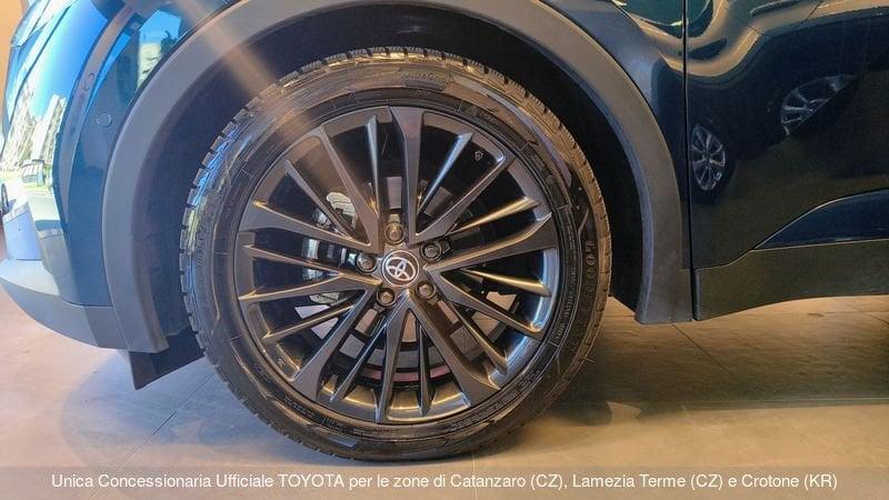 Toyota C-HR 2.0 HV Lounge Premiere