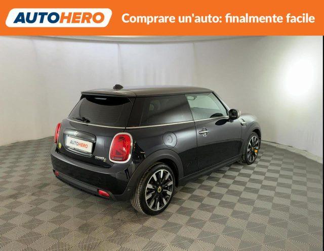MINI Cooper SE Essential
