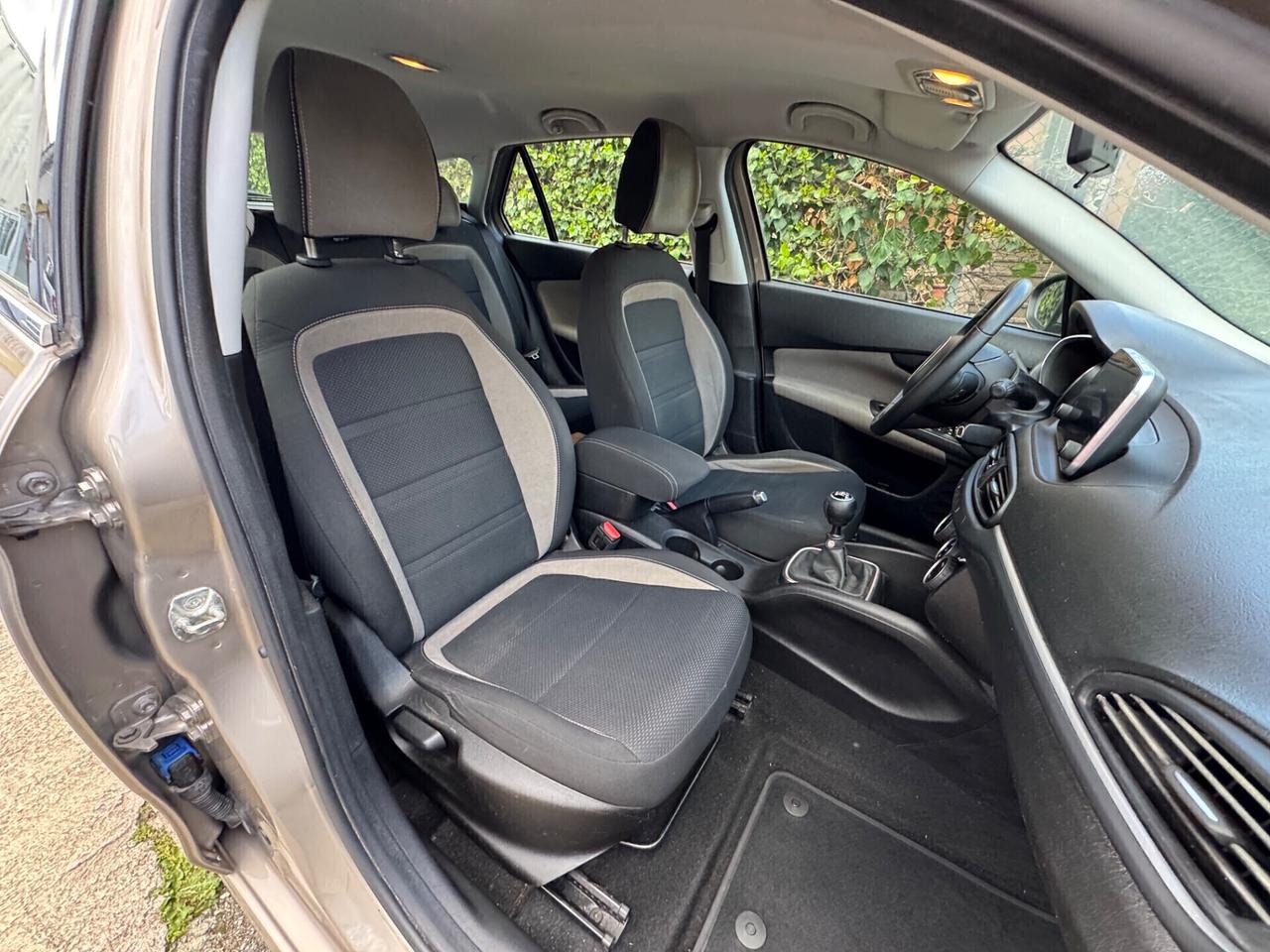 Fiat Tipo 1.6 Mjt S&S SW Lounge