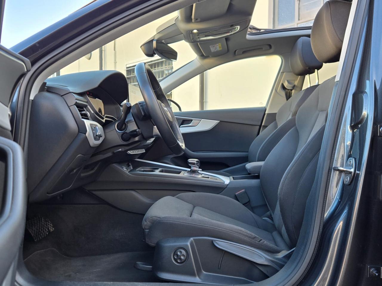 Audi A4 Avant 40 TDI quattro S line tetto e matrix