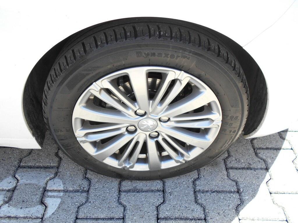 Peugeot 208 5 Porte 1.5 BlueHDi Allure