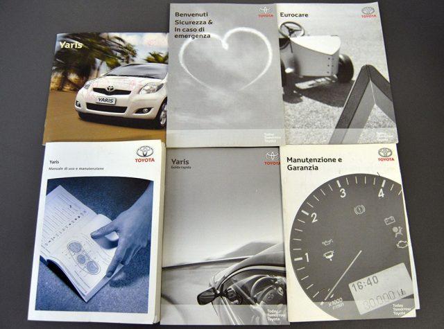 TOYOTA Yaris 1.0 5 porte Ok Neopatentati Unico Proprietario