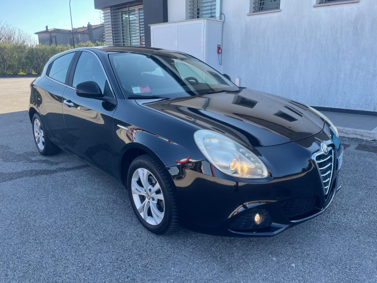 Alfa Romeo Giulietta 1.6 JTDm- 2013 X neo patentati