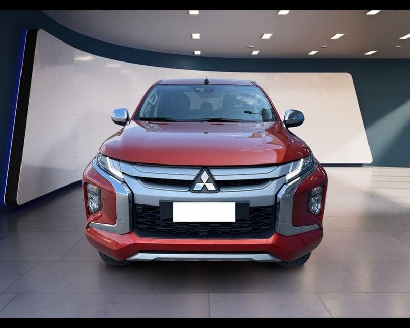 Mitsubishi L200 2B Free L200 Cab VI 2019 L200 d.cab 2.3d Diamond 4wd 150cv auto