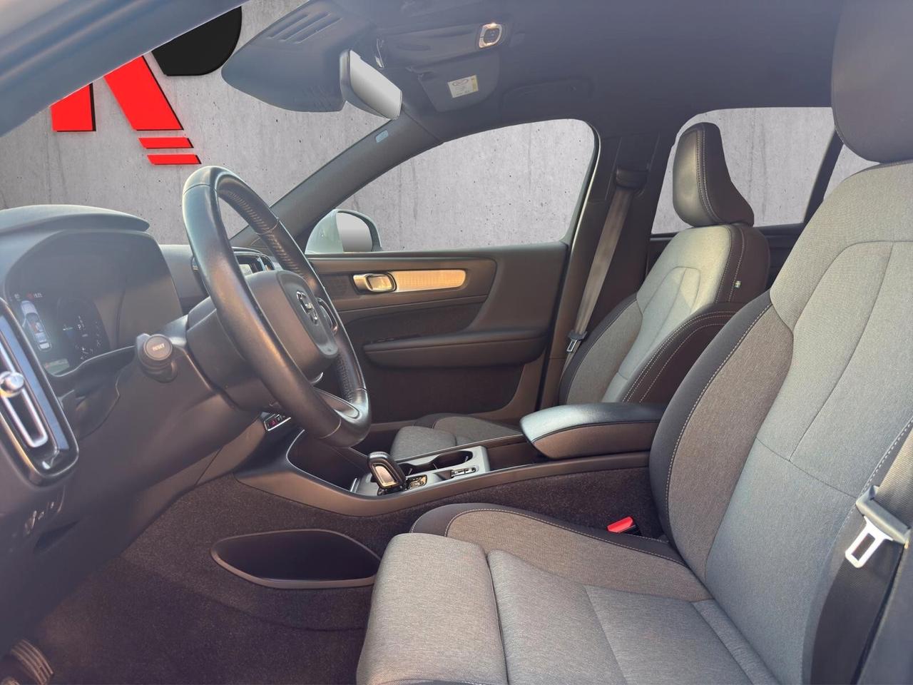 Volvo XC40 T5 Recharge Plug-in Hybrid Inscription
