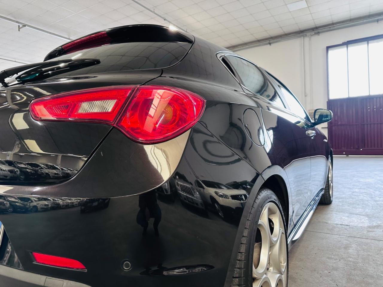 Alfa Romeo Giulietta 2.0 JTDm-2 170 CV TCT Exclusive