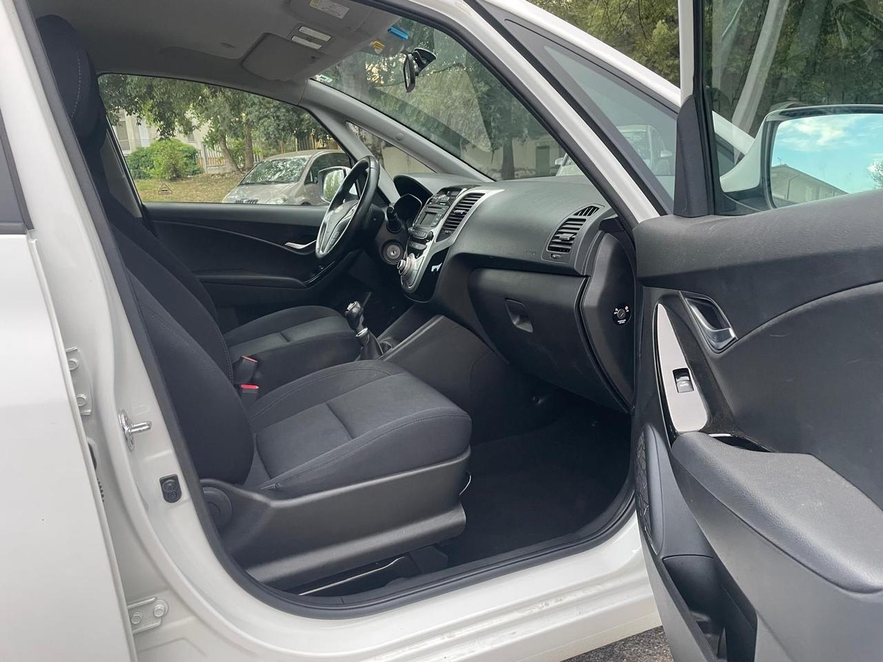 Hyundai iX20 1.4 CRDI 90 CV XPossible per neopatentati 2015