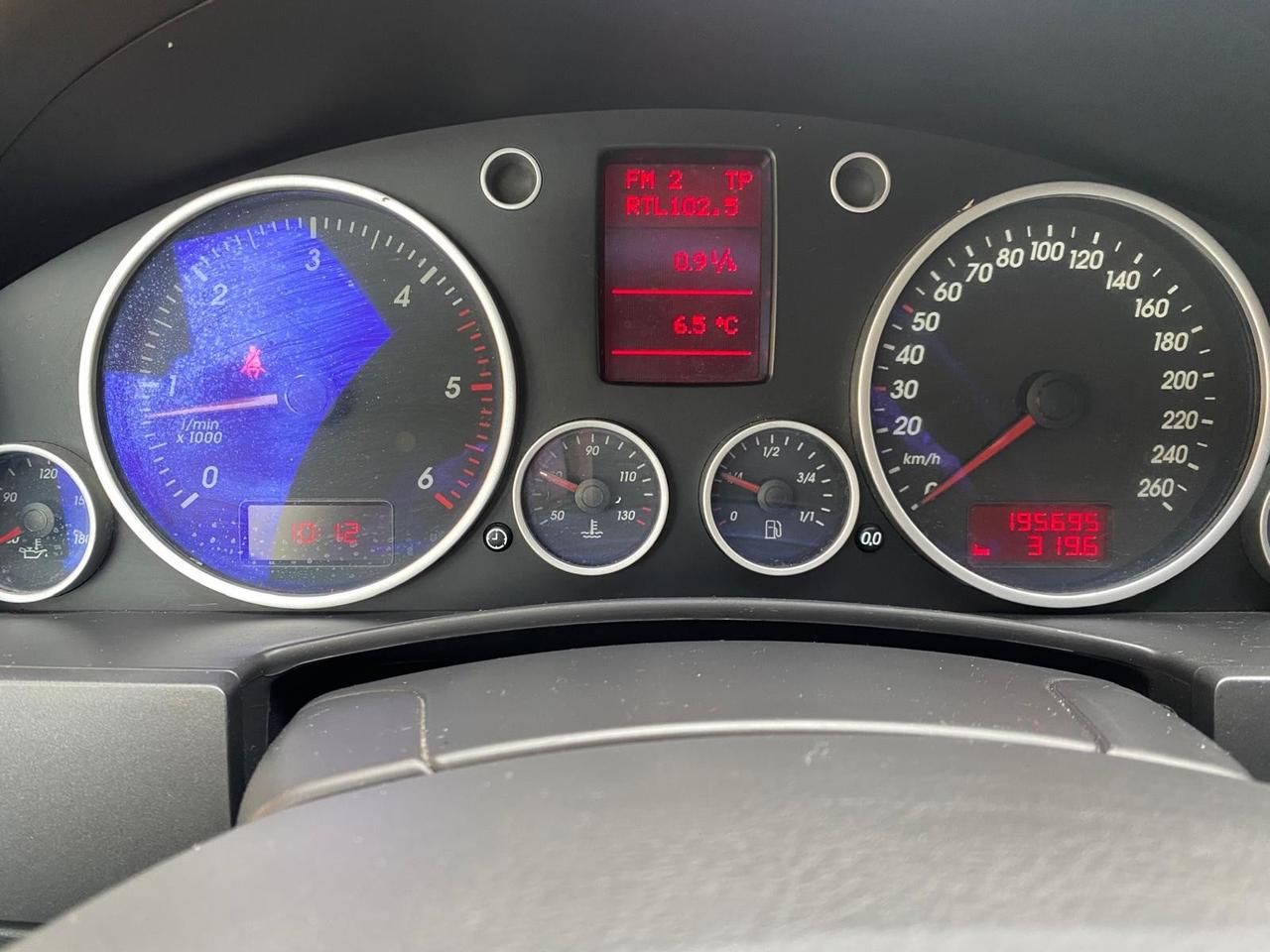 VW TOUAREG 2.5 R5 TDI DAVVERO MOLTO BELLA GUARDA