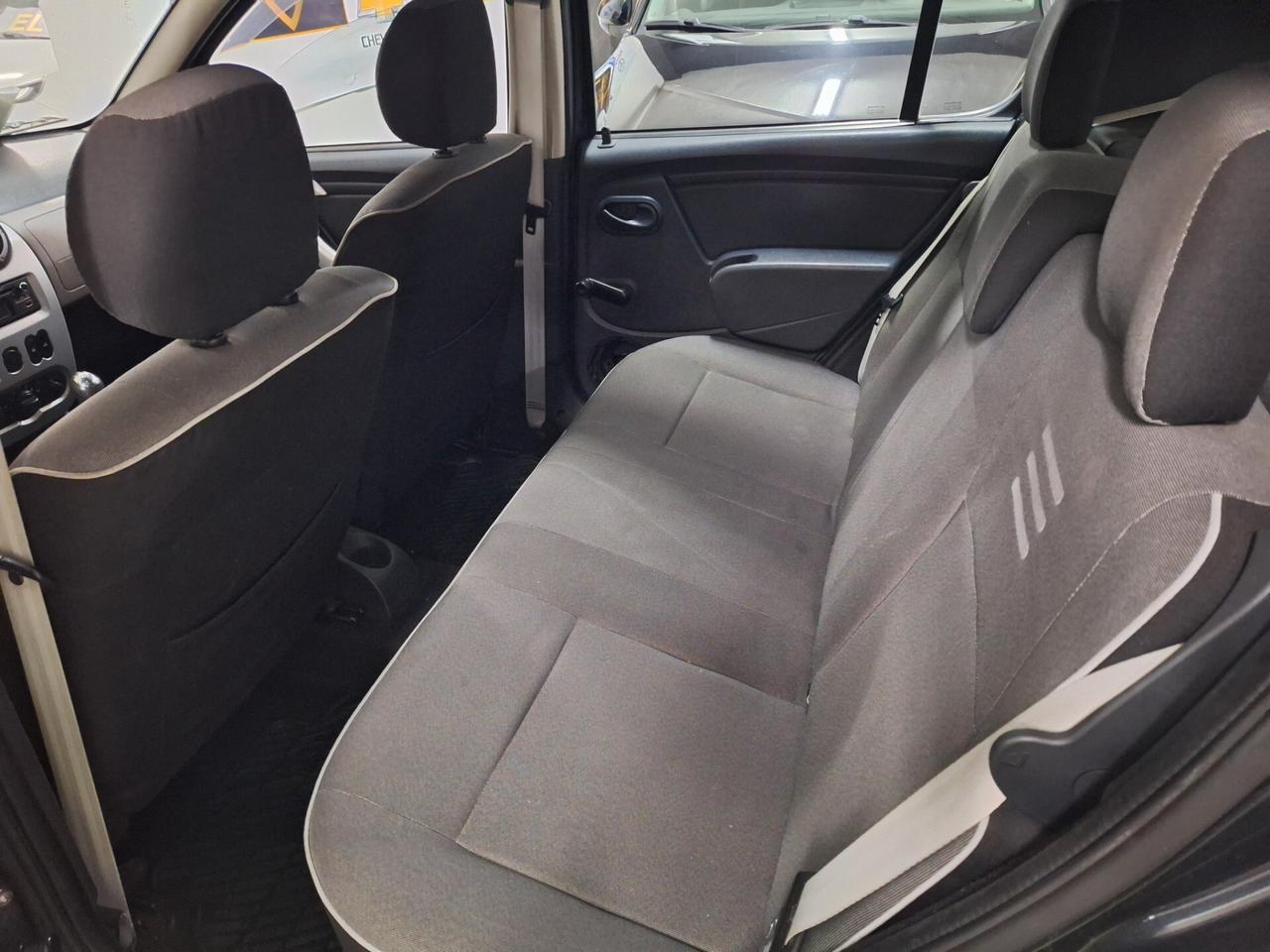 Dacia Sandero 1.2 16V GPL 75CV Embleme