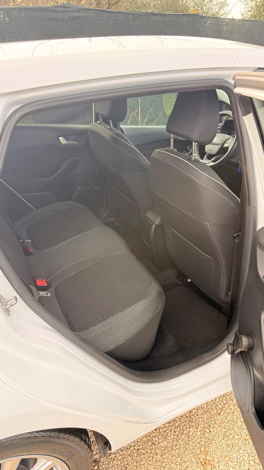 Ford Fiesta Plus 1.0 EcoBoost 100CV 5 porte Powershift motore nuovo