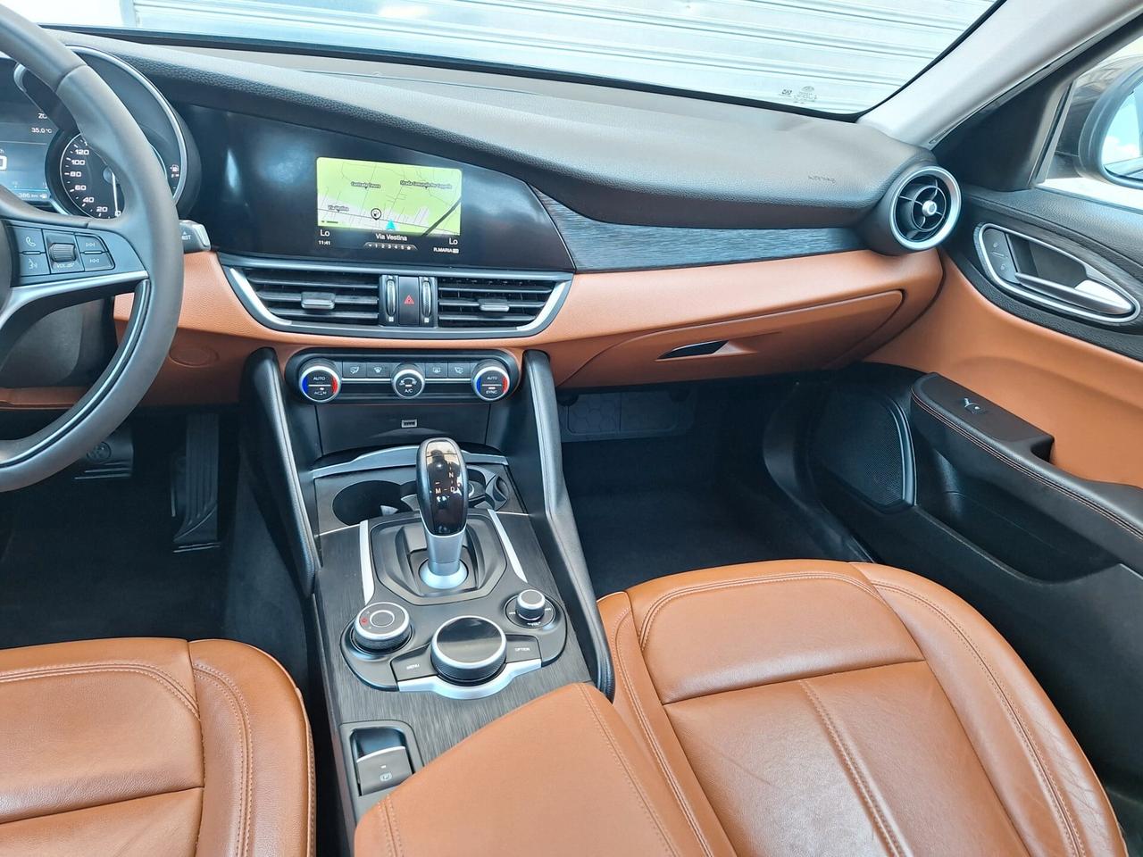 Alfa Romeo Giulia 2.2 Turbodiesel 136 CV AT8 Business