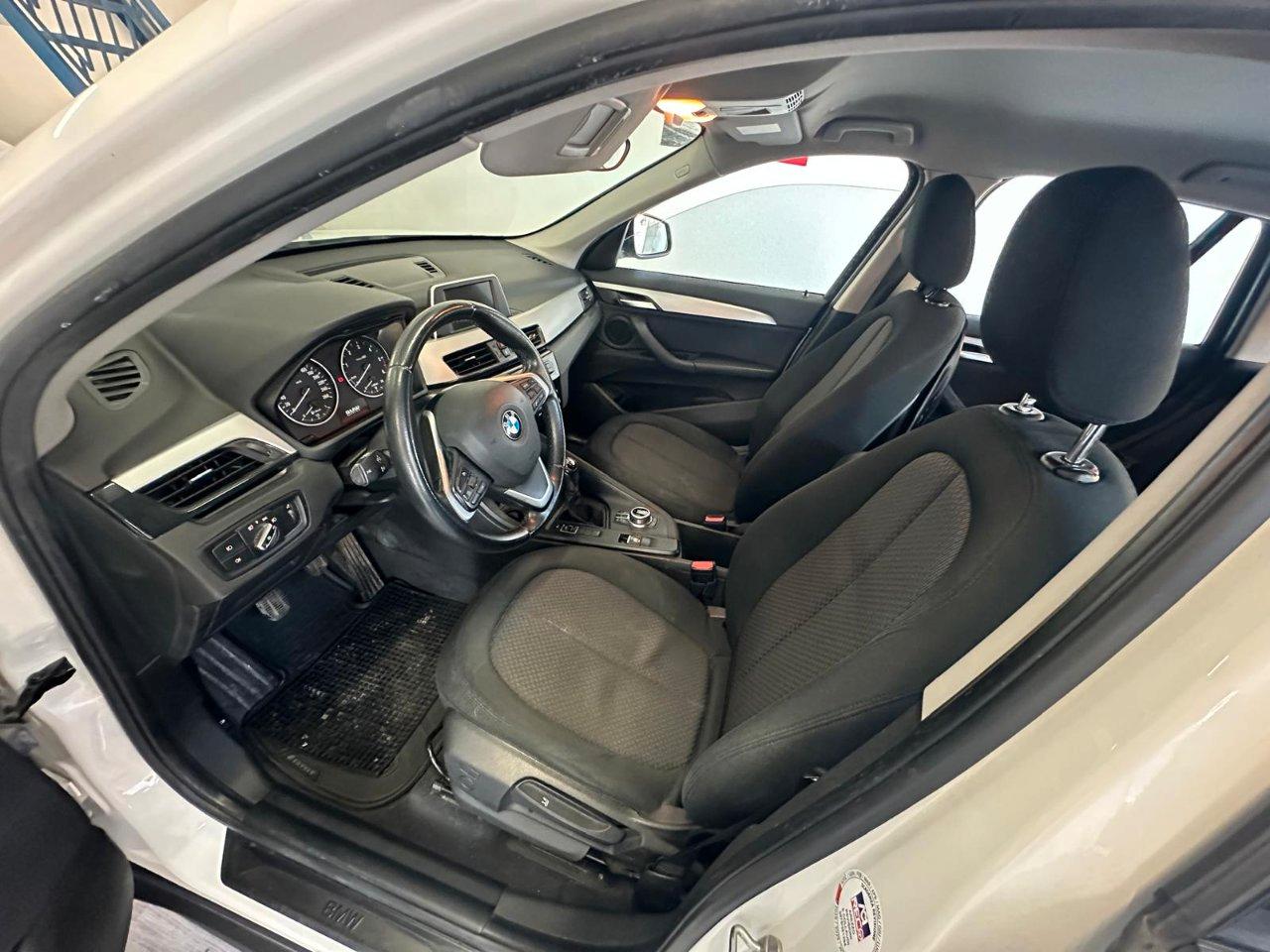 BMW X1 sdrive18d Business