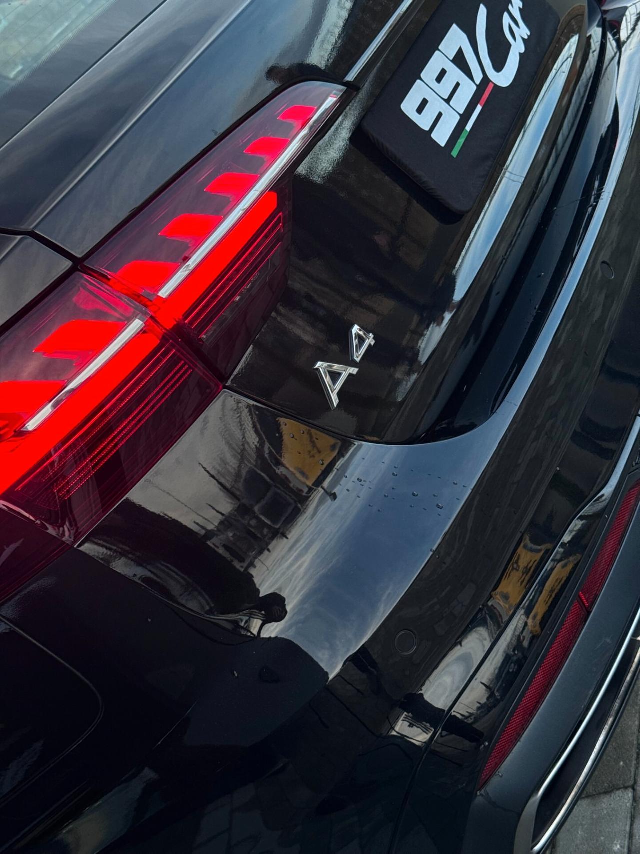 Audi A4 Avant 35 TDI/163 CV S tronic line edition UNI PRO