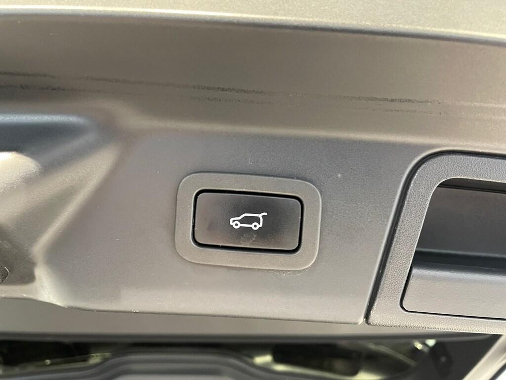 Land Rover Range Rover Velar mhev R-Dynamic SE 4wd 204cv auto