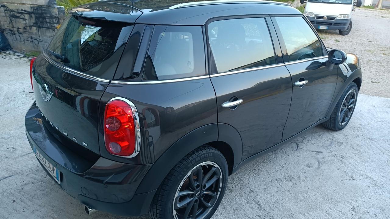 Mini Cooper Countryman 2.0 Diesel Automatica km 124.000 pari al nuovo