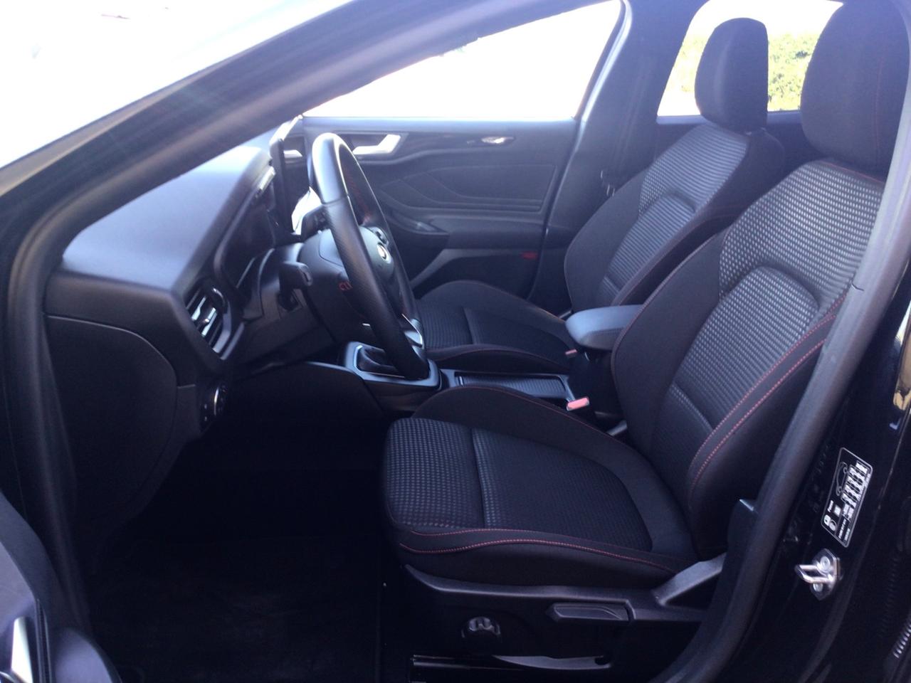 Ford Focus 1.0 EcoBoost Hybrid 125 CV 5p. ST-Line