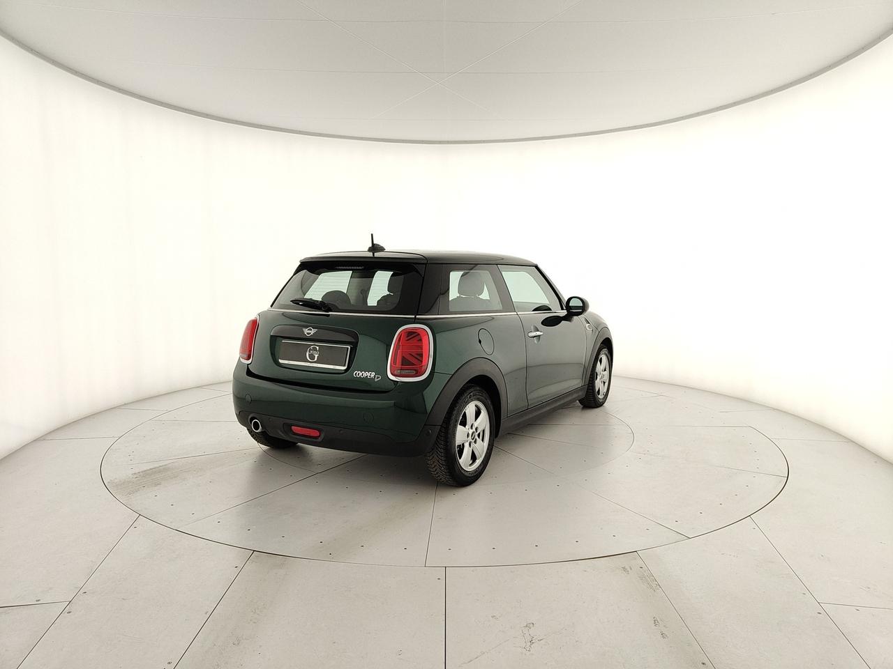 MINI Mini IV F56 2018 3p - Mini 3p 1.5 Cooper D Hype auto