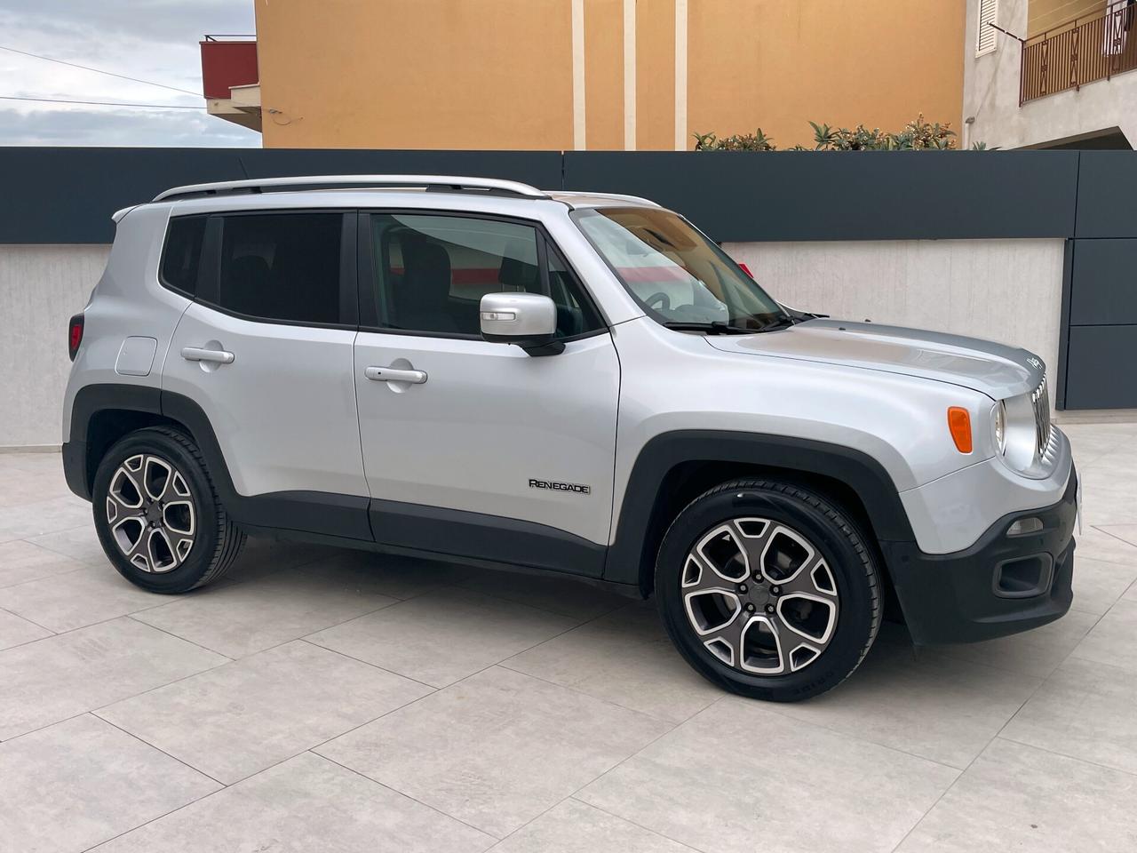 Jeep Renegade 1.6 Mjt 120 CV Limited