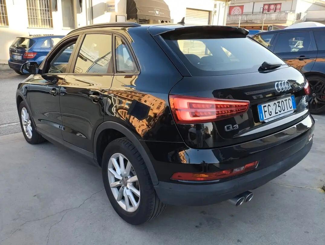 Audi Q3 2.0 TDI 150 CV Design