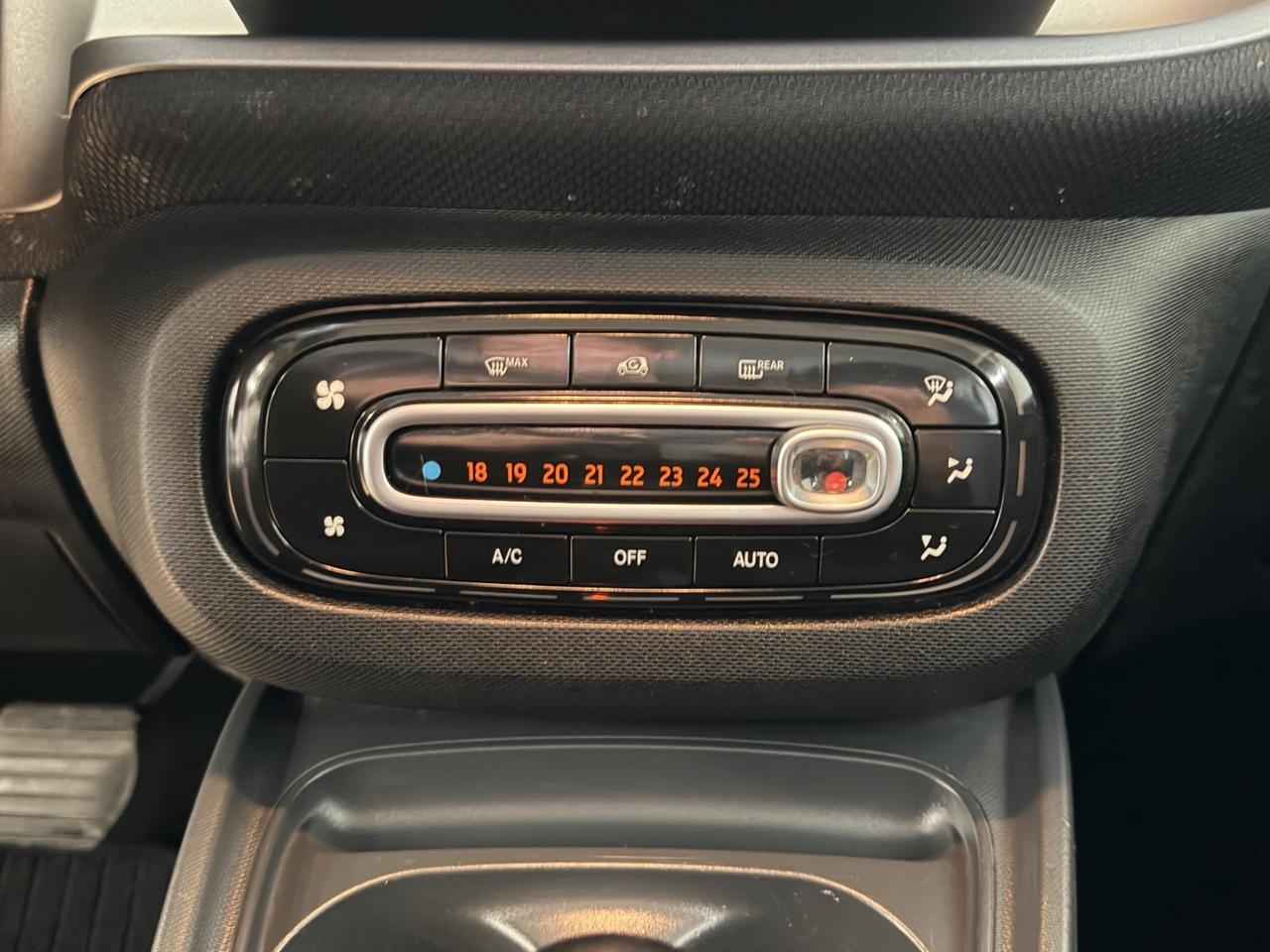 Smart ForTwo 71CV PASSION TWINAMIC LED NAVIGATORE CERCHI PRIME GARANZIA UNIPRO